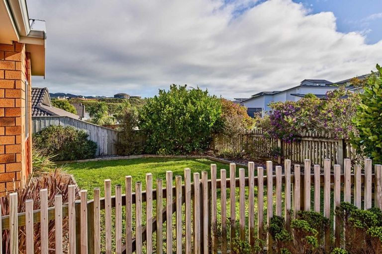 Photo of property in 21 Paparoa Crescent, Aotea, Porirua, 5024