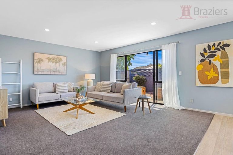 Photo of property in 2/381 Linwood Avenue, Bromley, Christchurch, 8062