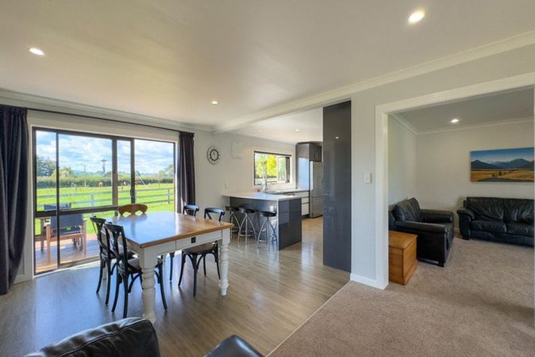 Photo of property in 37 State Highway 27, Tirau, 3410