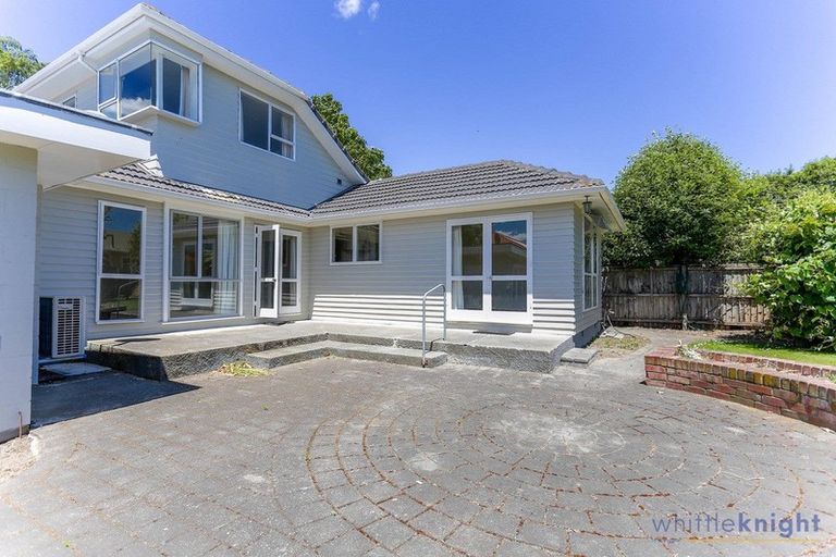 Photo of property in 3 Nortons Road, Avonhead, Christchurch, 8042