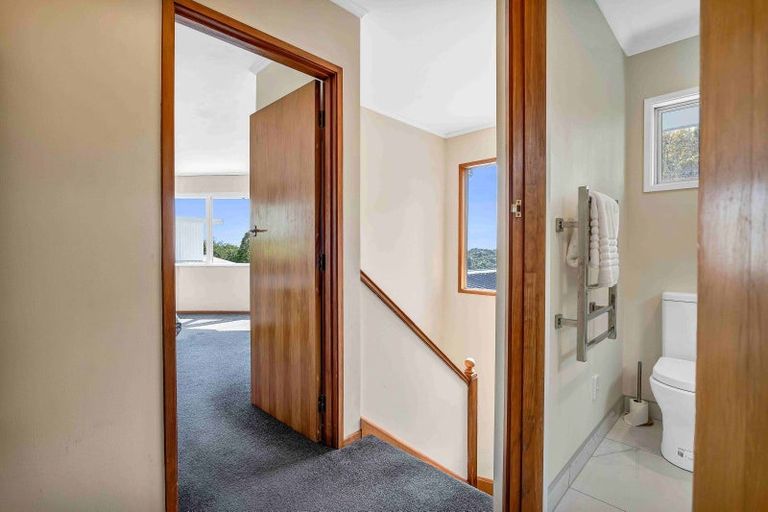 Photo of property in 377 Mangorei Road, Merrilands, New Plymouth, 4312