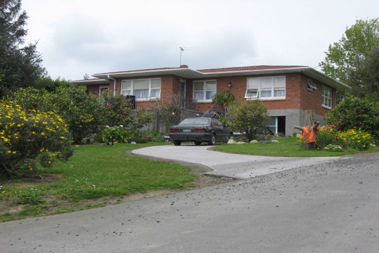 Photo of property in 641 State Highway 16, Kumeu, 0891