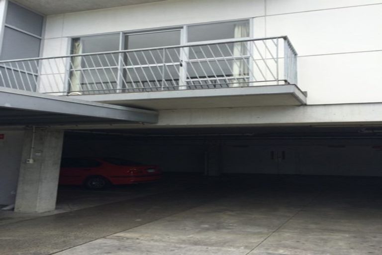 Photo of property in 6 Winchester Place, Rototuna North, Hamilton, 3210