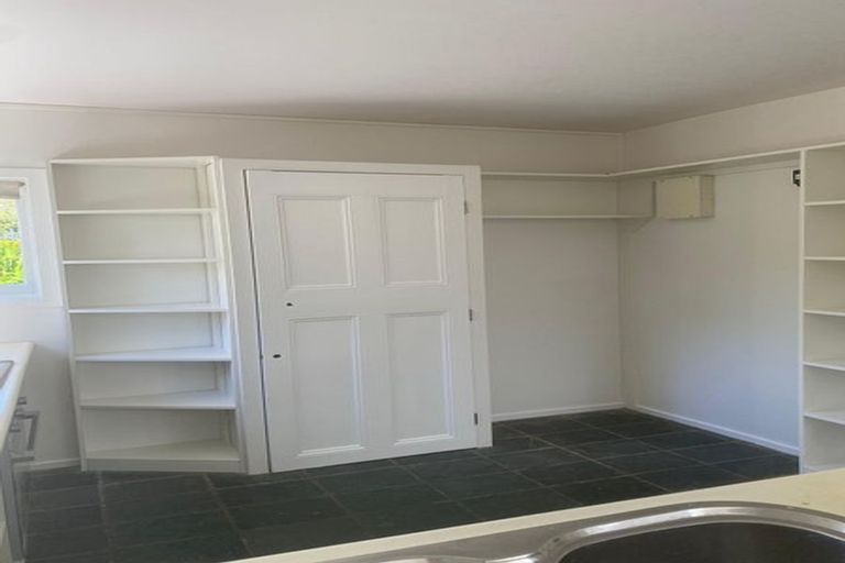 Photo of property in 2a Seaforth Avenue, Mangere Bridge, Auckland, 2022