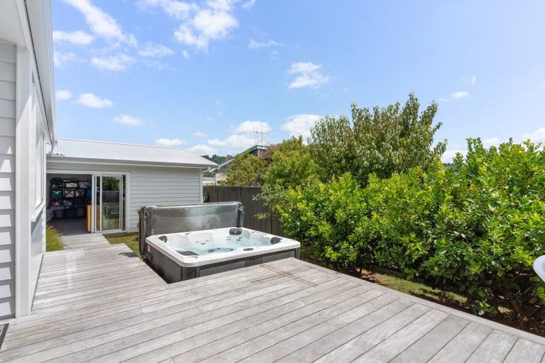 Photo of property in 104b Exeter Road, Whangamata, 3620