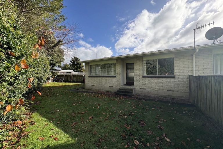 Photo of property in 23 Clyde Street, Utuhina, Rotorua, 3015