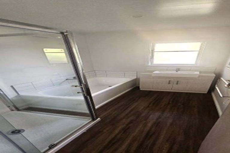 Photo of property in 95 Harris Crescent, Papanui, Christchurch, 8053