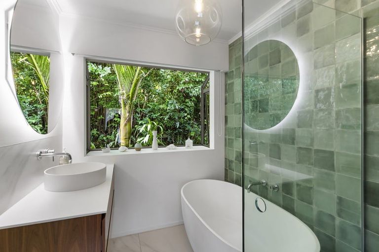 Photo of property in 123 Braemar Road, Castor Bay, Auckland, 0620