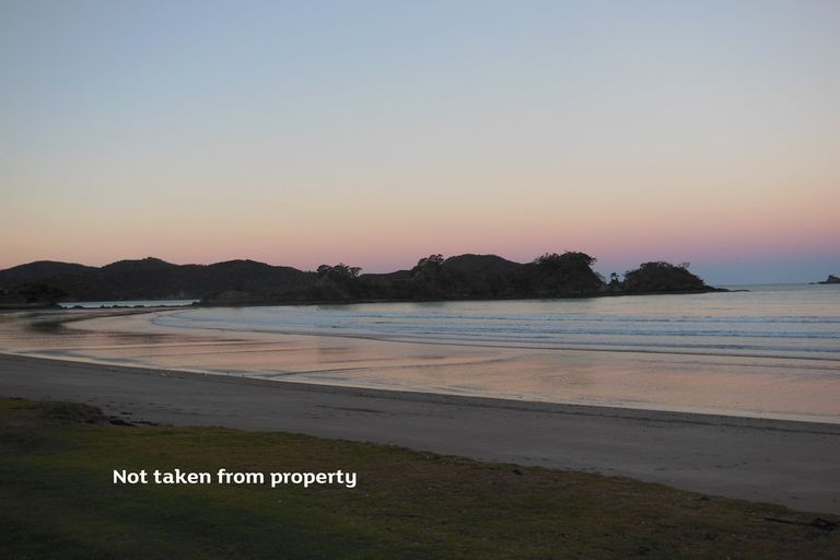 Photo of property in 22 Opau Road, Oakura, Hikurangi, 0184