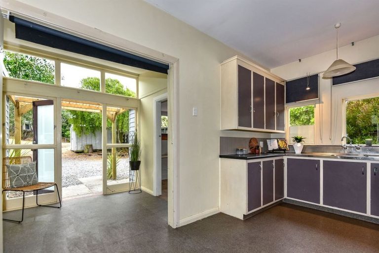 Photo of property in 52 Bowhill Road, New Brighton, Christchurch, 8083