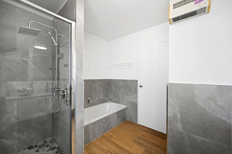 Photo of property in 10a Ashley Street, St Andrews, Hamilton, 3200