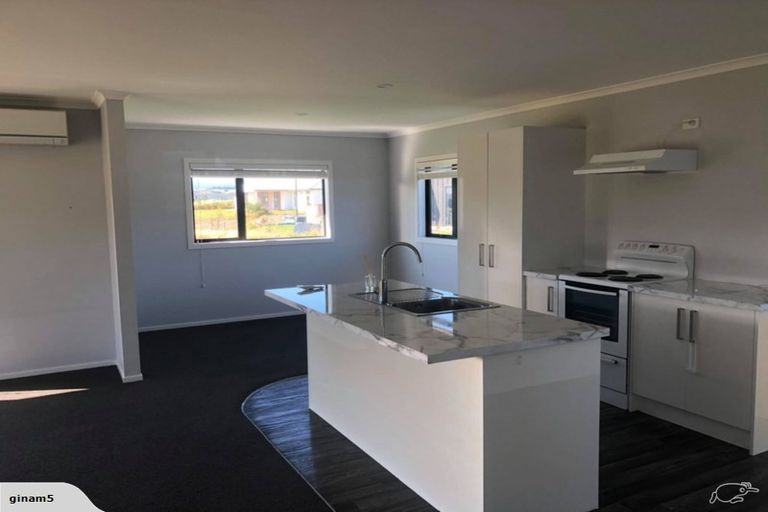 Photo of property in 122 Howden Street, Te Anau, 9600