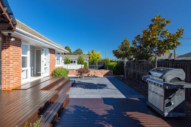 Photo of property in 2 Pembroke Street, Avondale, Christchurch, 8061