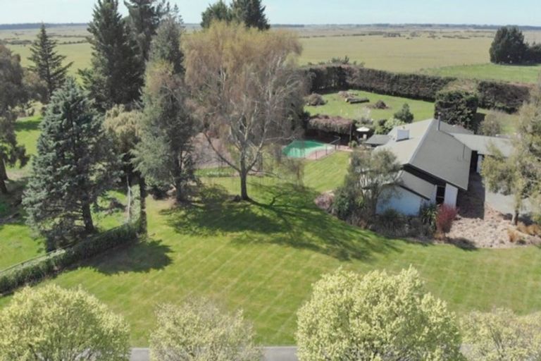 Photo of property in 196 Miners Road, Templeton, Christchurch, 7676