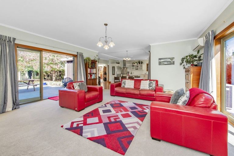 Photo of property in 14 Bealey Road, Leeston, 7683