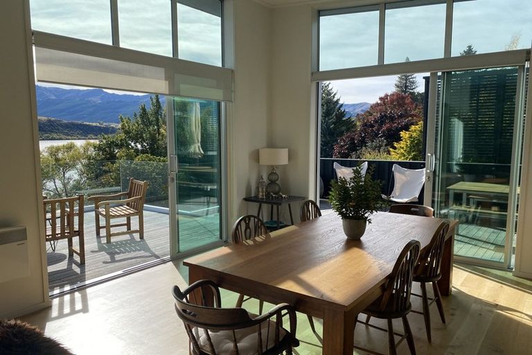 Photo of property in 43 Arrowtn-lke Hayes Road, Lake Hayes, Queenstown, 9371