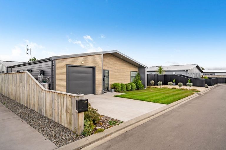 Photo of property in 32 Tuatahi Avenue, Solway, Masterton, 5810