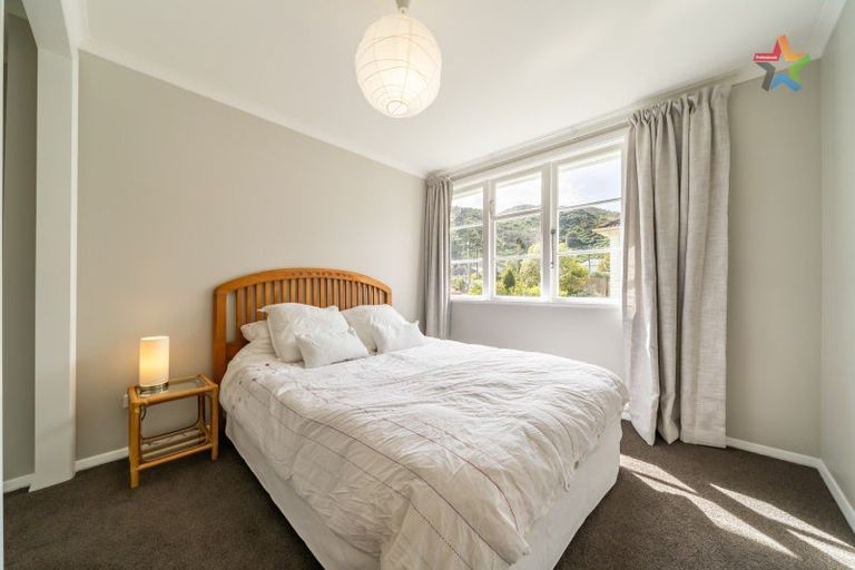 Photo of property in 30 Fleet Street, Naenae, Lower Hutt, 5011