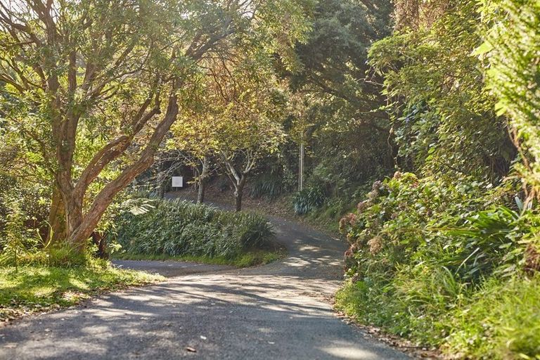 Photo of property in 12 Tamar Street, New Plymouth, 4310