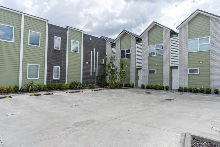 Photo of property in 14/10 Burrows Place, Frankton, Hamilton, 3204