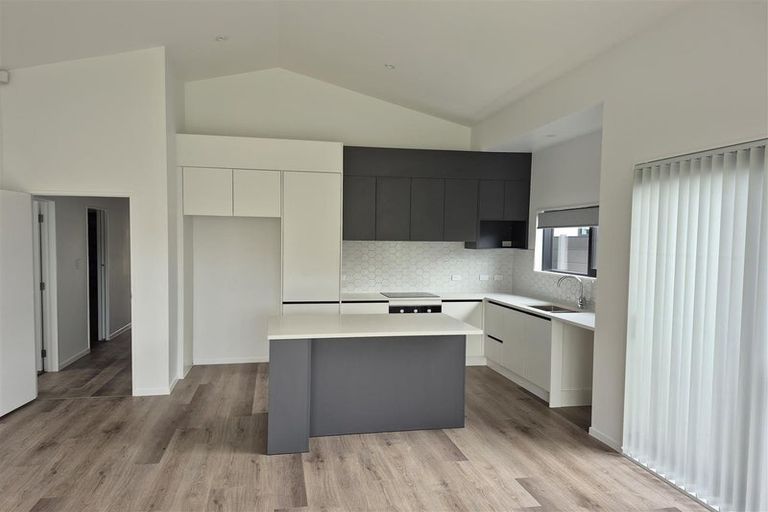 Photo of property in 5 Mataikokako Loop, Kawakawa Bay, 2585