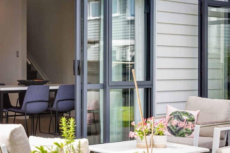 Photo of property in 9 Fort Lincoln Loop, Karaka, Papakura, 2113