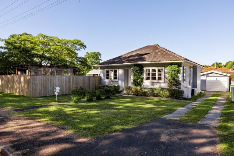 Photo of property in 12 Tui Avenue, Forest Lake, Hamilton, 3200