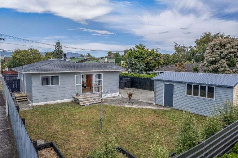 Photo of property in 11 Michael Road, Paraparaumu Beach, Paraparaumu, 5032