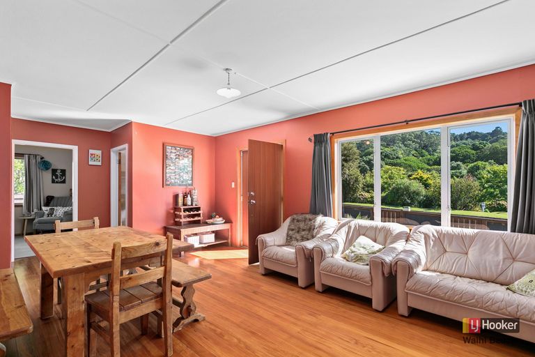 Photo of property in 53 Ocean View Road, Waihi Beach, 3611