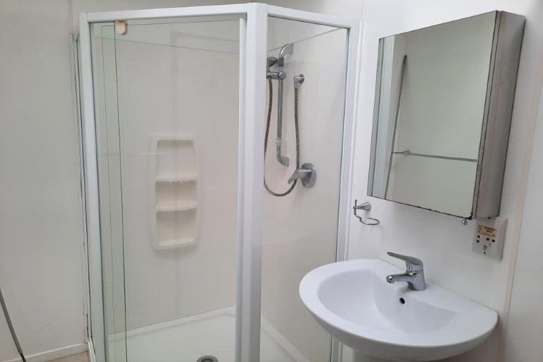 Photo of property in 6 Chokebore Place, Sockburn, Christchurch, 8042