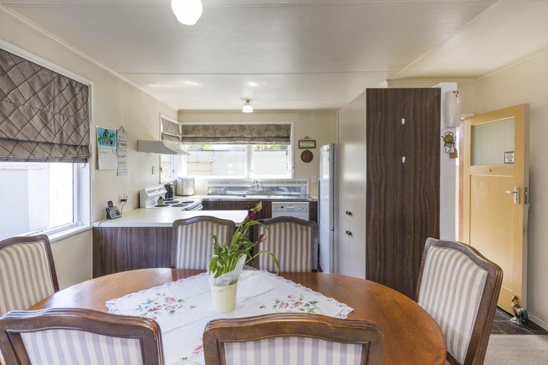 Photo of property in 4 Keith Elliott Street, Feilding, 4702