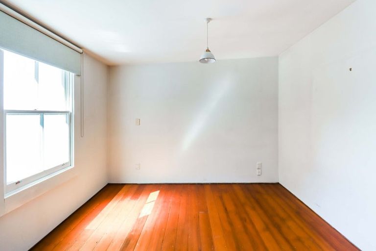 Photo of property in 21 Saint Mary Street, Thorndon, Wellington, 6011