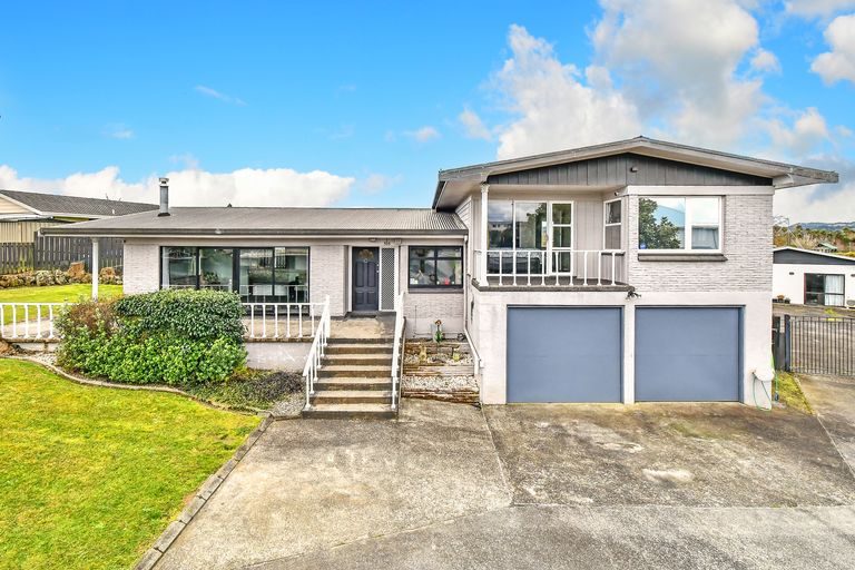 Photo of property in 516a Great South Road, Rosehill, Papakura, 2113