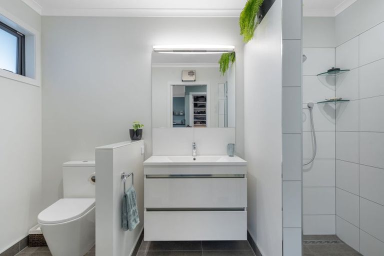 Photo of property in 24 Huntaway Close, Stoke, Nelson, 7011