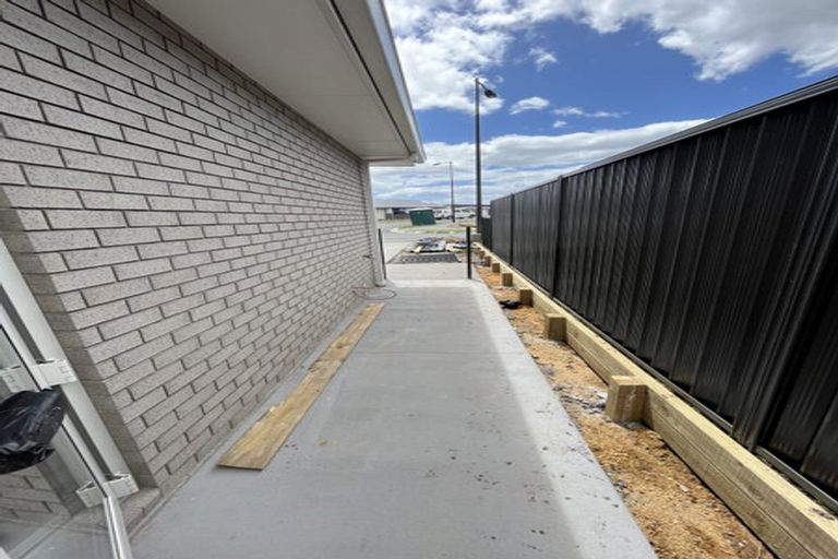 Photo of property in 4 Ash Lane, Omokoroa, 3114