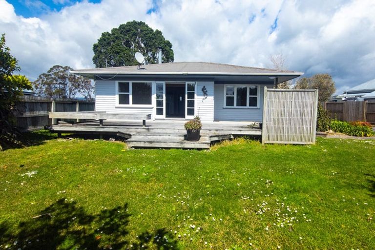Photo of property in 26 Cove Road, Waipu, 0510