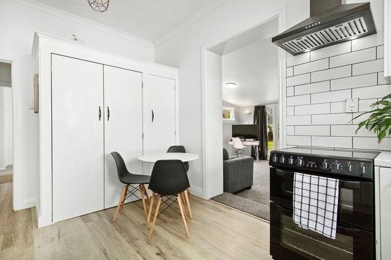 Photo of property in 18 Pharazyn Street, Melling, Lower Hutt, 5010