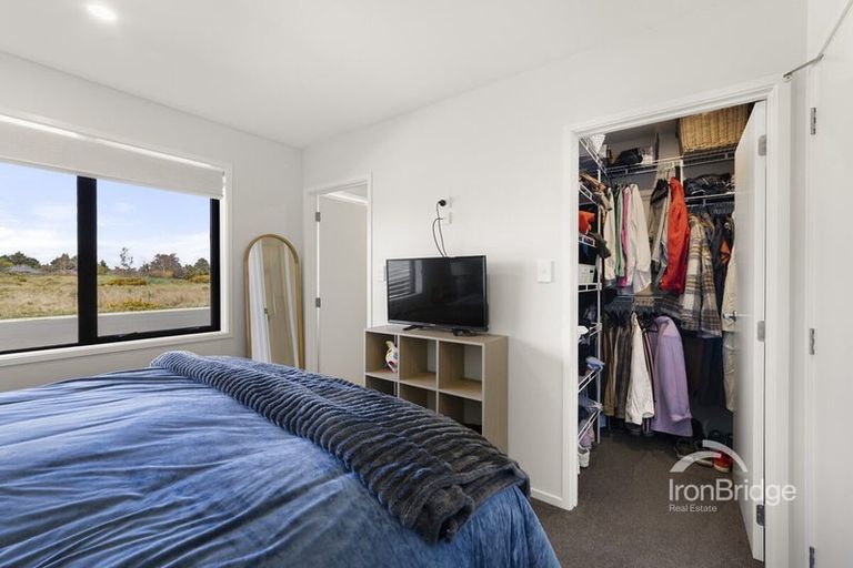 Photo of property in 15 Woodford Avenue, Woodend, 7610