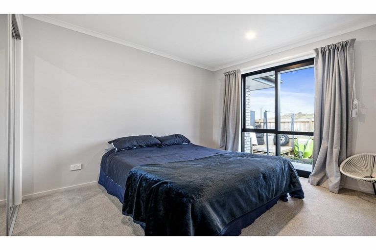 Photo of property in 8 Calder Crescent, Pokeno, 2402