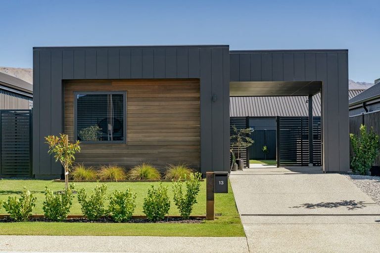 Photo of property in 13 Bragato Way, Cromwell, 9310