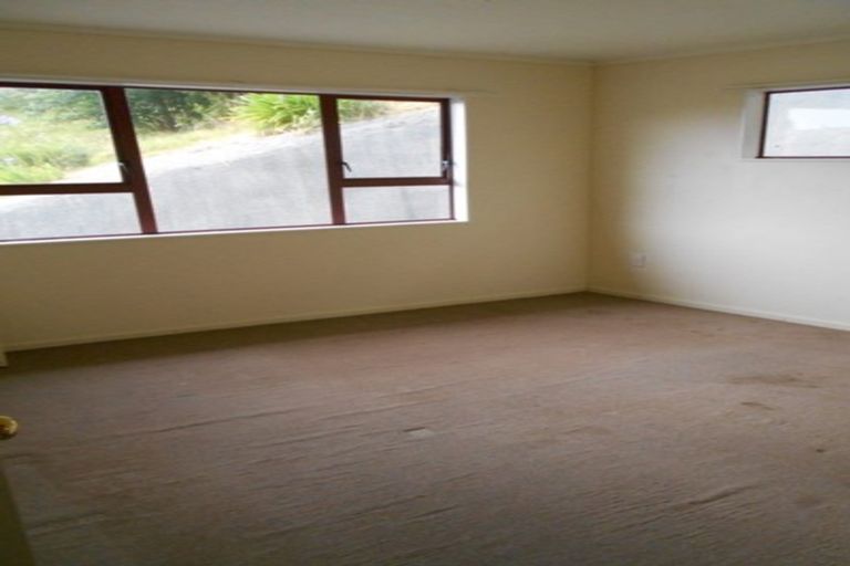 Photo of property in 156 Sievers Grove, Cannons Creek, Porirua, 5024