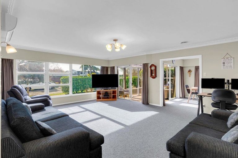 Photo of property in 4 Marnane Terrace, St Andrews, Hamilton, 3200