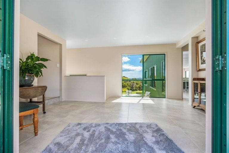 Photo of property in 1559 Pataua Road North, Pataua North, Whangarei, 0175