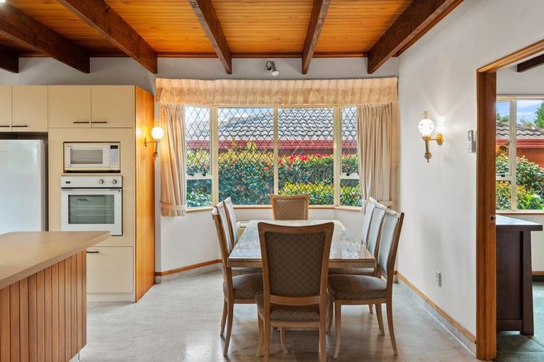 Photo of property in 36 Cherrywood Place, Redwood, Christchurch, 8051