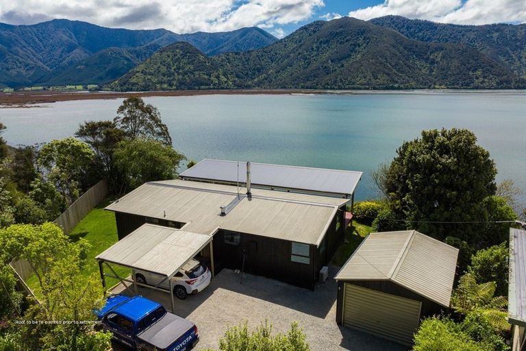 Photo of property in 106 Main Rd Havelock, Havelock, 7100