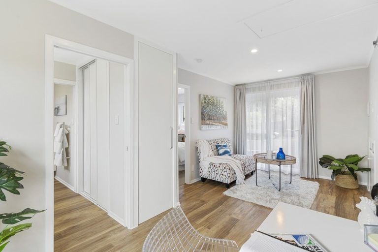 Photo of property in 1/3 Kennedy Avenue, Forrest Hill, Auckland, 0620