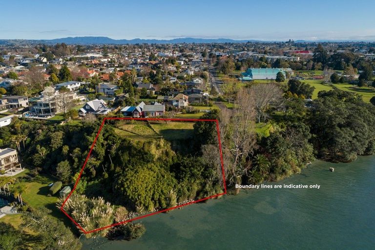 Photo of property in 2 Eleventh Avenue, Tauranga, 3110