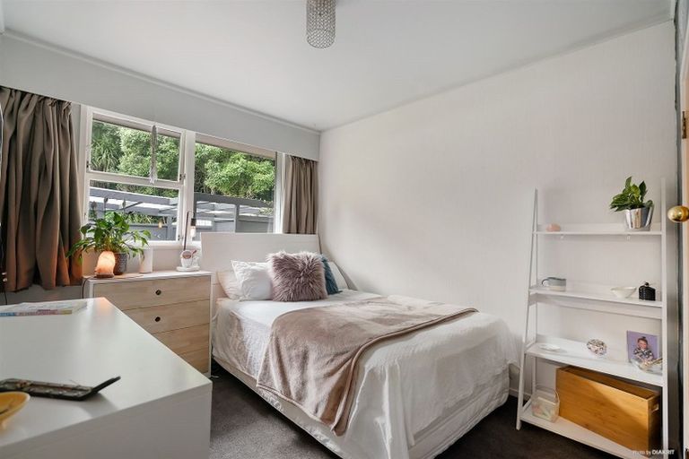 Photo of property in 14 Opal Avenue, Pakuranga, Auckland, 2010