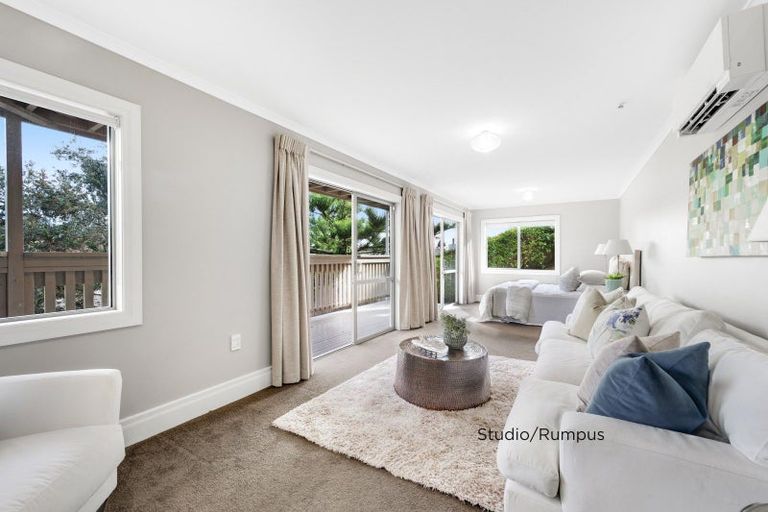 Photo of property in 11 Evelyn Road, Cockle Bay, Auckland, 2014