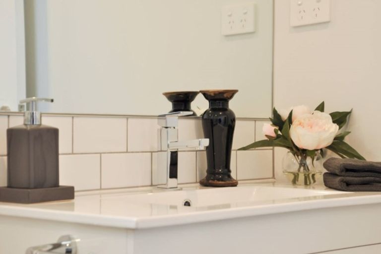 Photo of property in 16 Dune Lake Place, Ruakaka, 0116